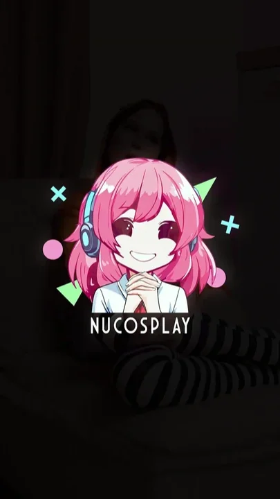 Runa Cosplay Girl Enjoys a Powerful Dildo