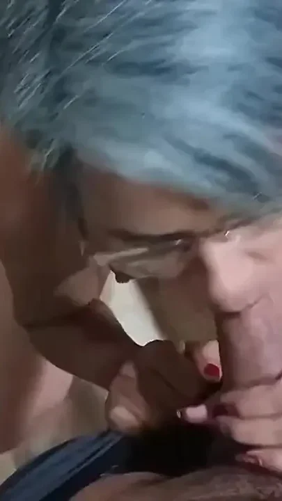 Fucking the Neighbor on All Fours When Her Husband Is Not at Home