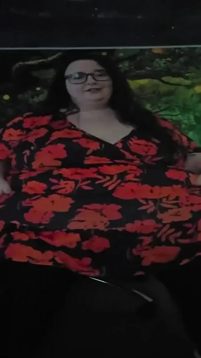 Sexy SSBBW Strip Tease on Office Chair