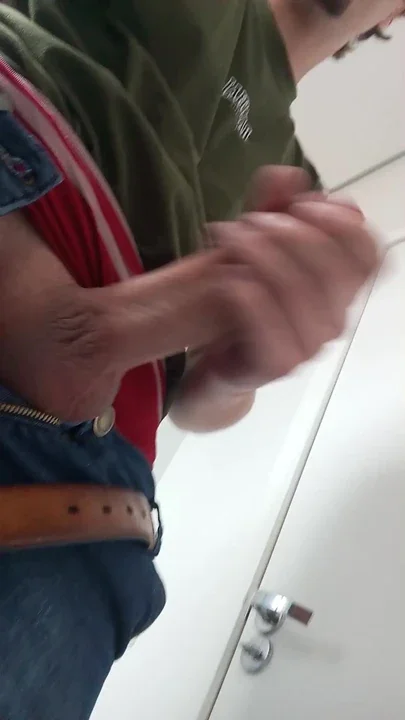 I got so horny at my job so i did that - come suck my hot cumshot