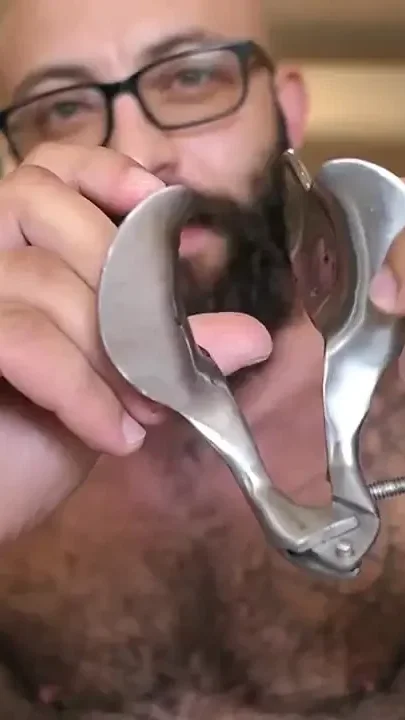 Speculum Shows My Insides