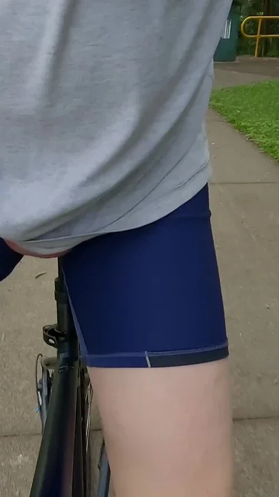 Uncut cock getting flashed in bike ride risky dar Clip 1