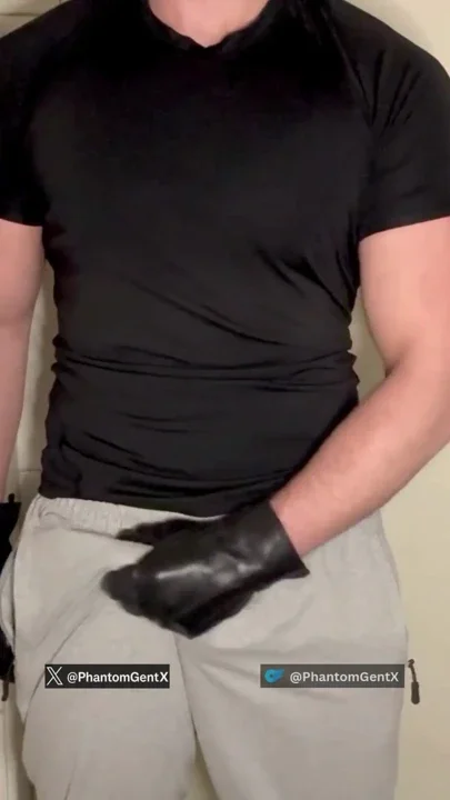 Strong grip around the shaft - PhantomGentX