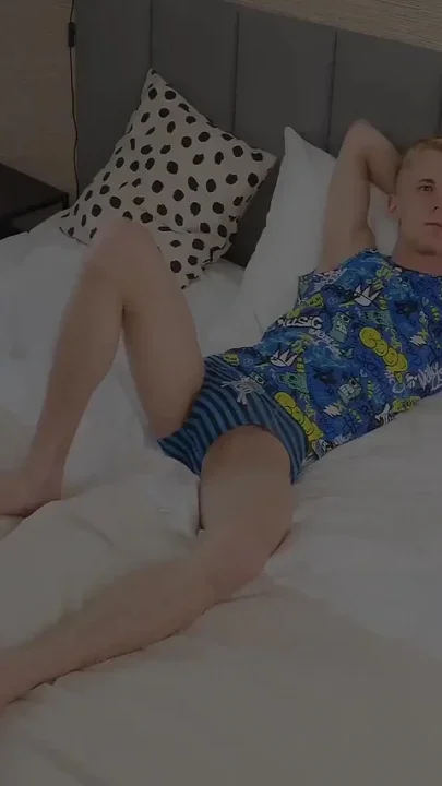 Daddyontwink Paul Young Offers Steamy Massage with John Barber