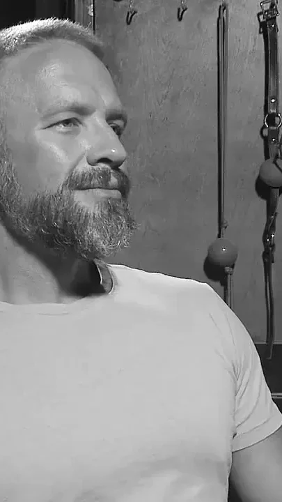 Muscled Hunk Dirk Caber Relentlessly Tormented