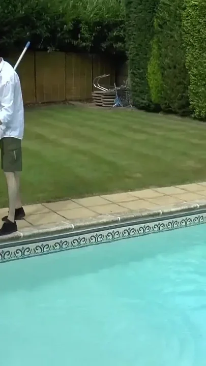 Poolboy Loves His Job Because of Horny Gicks at the Pool