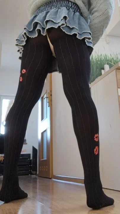 In sweet pantyhose and sweter