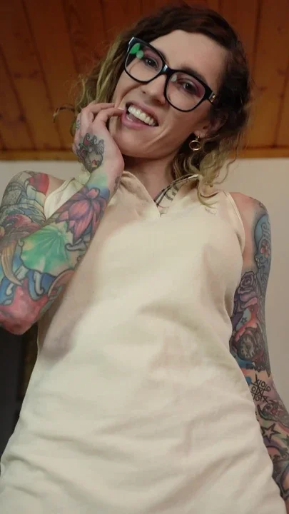No secrets under skirt