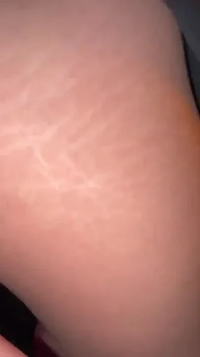 Night of sex and a lot of cum in the bar bathroom Clip 1