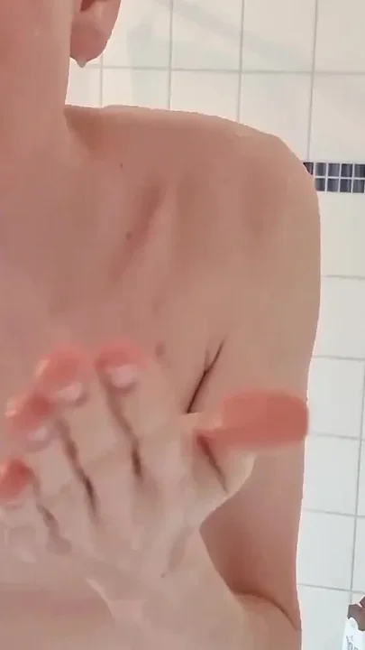 Showering with You and Washing My Cute Body - Prettyboi2000x