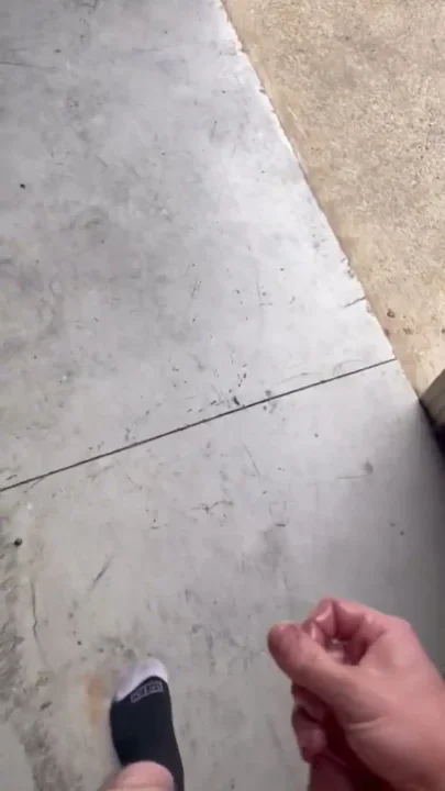 Cumming Hard in Public