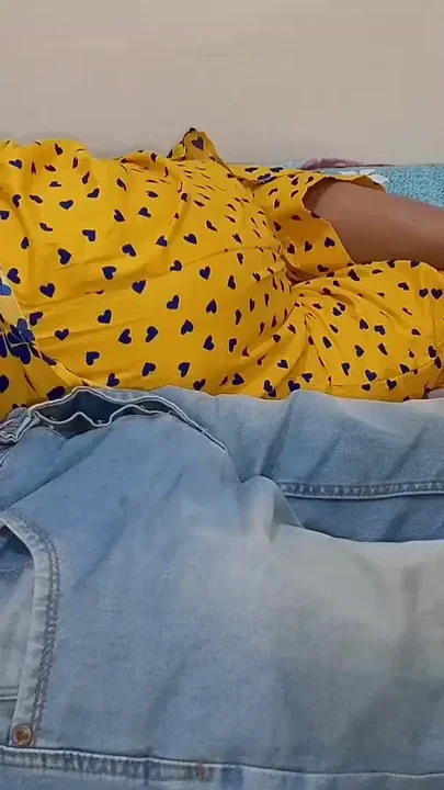 Stepbrother explored step sister room Clip 1