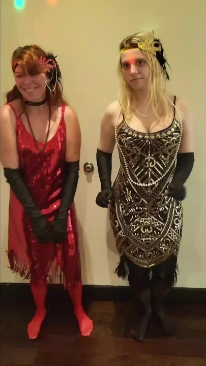 Flapper XXX Love Story Starromg Memel Wilde and Foxey Mermaid