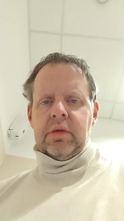 I lick female piss from ladies customers wc