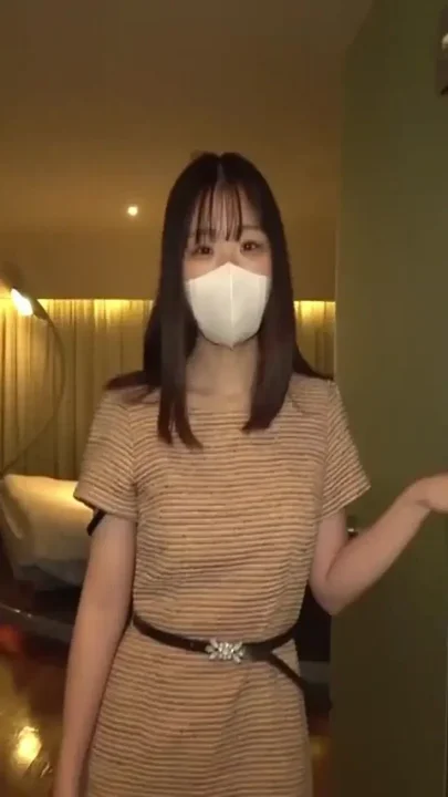 So Cute in Every Way Her Reactions Are Unreal Deep and Loud Her Mouth Gets Full Fast