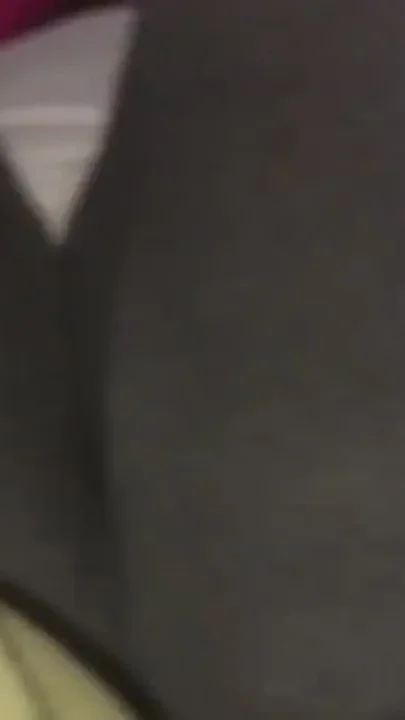 I told to raise that leg up so i can see that pussy print