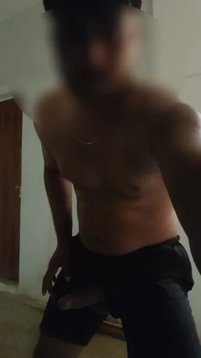 Big dick indian boy play boy hot boy