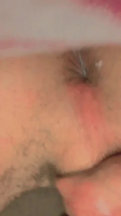 I love how she got the milk out of the ass what a delicious fuck