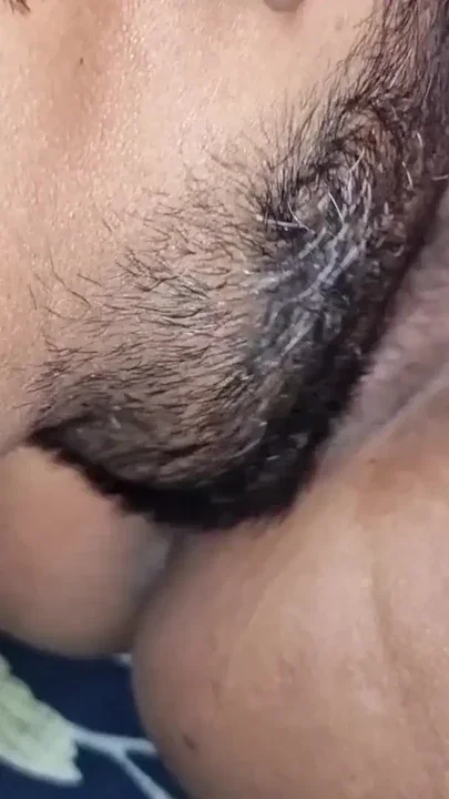 Husband eat my pussy and buries his face in my pussy then fuck me very hard Clip 1
