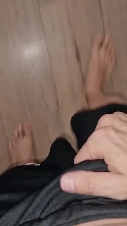 Huge Cock Raw Fuck with Jordan Fox at the Hotel