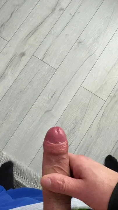BIG COCK HANDJOB