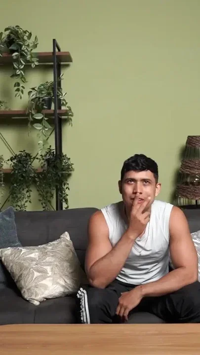 I have the best friend I fuck his wife at his house without him seeing us Clip 1