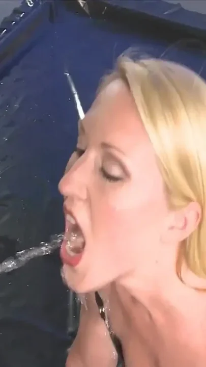 Ggg John Thompson - Plump Blonde Slut Sucking Cocks Wildly