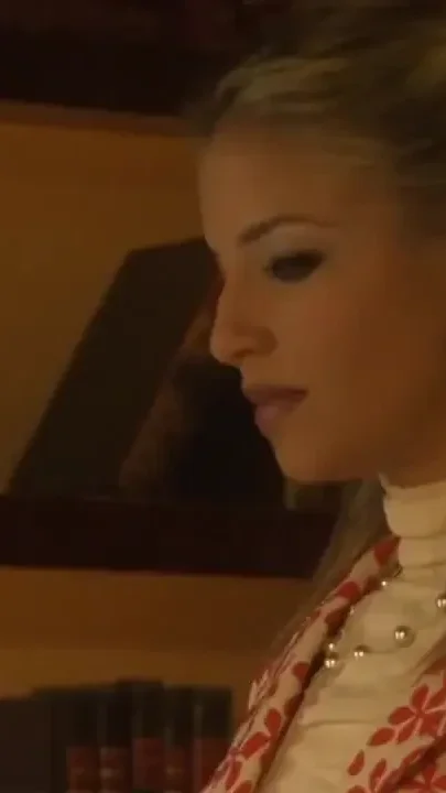 A big cock for a sexy incredible girl