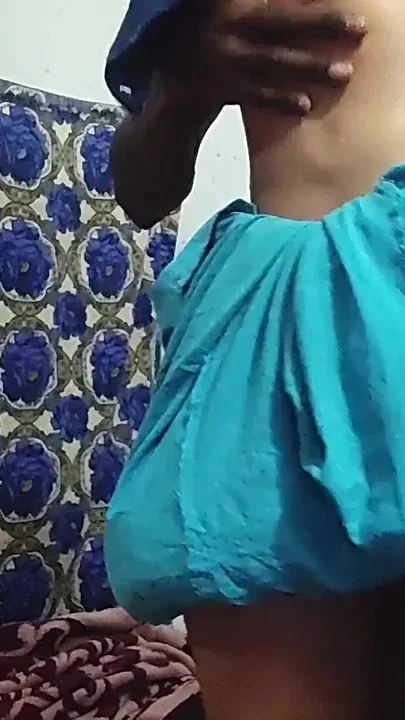 Desi went crazy to get her husband to get her husband to go to the flower