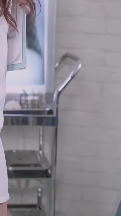 Horny Nurse Takes Big Dick to Fill Her Pussy in the Hospital