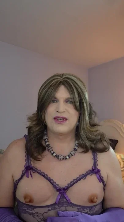 I want to give you a massage with my purple satin gloves