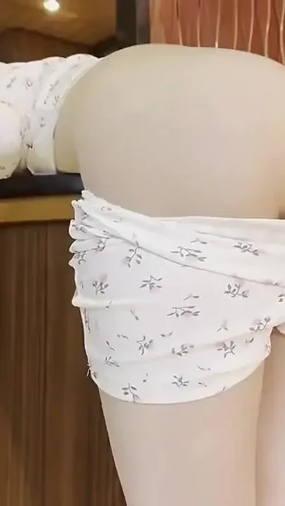 Asian Angel 26075