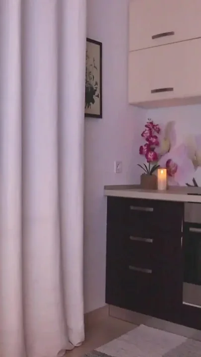 Your Hotwife Loves to Share Her Pussy with Stranger
