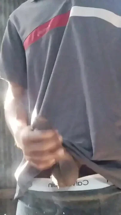 Boy jarking big cock Clip 2