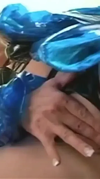 A perfect pussy for a perfect fetish game