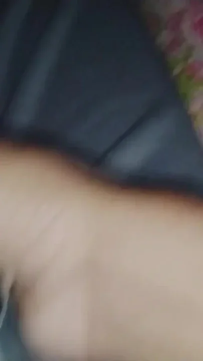 Omg it's not a big dick it's a drill machine It can drill your ass easily Clip 1