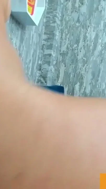 No condoms Real amateur thressome Clip 2