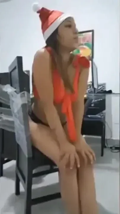I Went to My Friend's House with My Girlfriend and She Lent Me a Room to Fuck Her