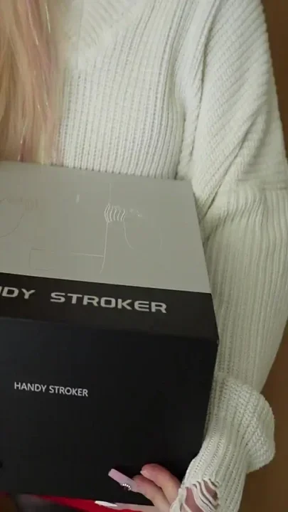 Fucked the Hot Courier Girl and Took the Package for Free