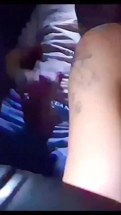 Married APP driver in her last run fucks with passenger Clip 1