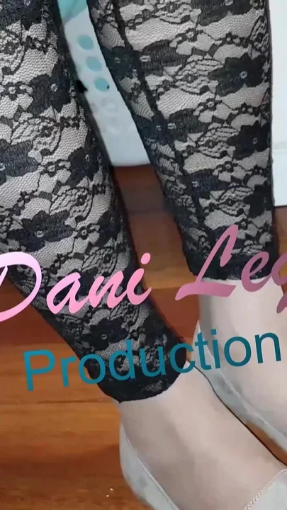 Black Gipoor Legings on Tan Pantyhose