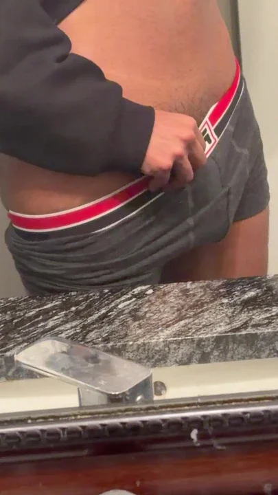 HORSE COCK 7IN FLACID hmu for collabs check profile ladies