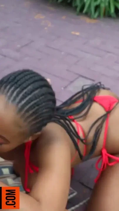 Bubble Butt Ebony Teen Hardcore Deep Throat & Doggystyle Outdoor Casting Clip 1