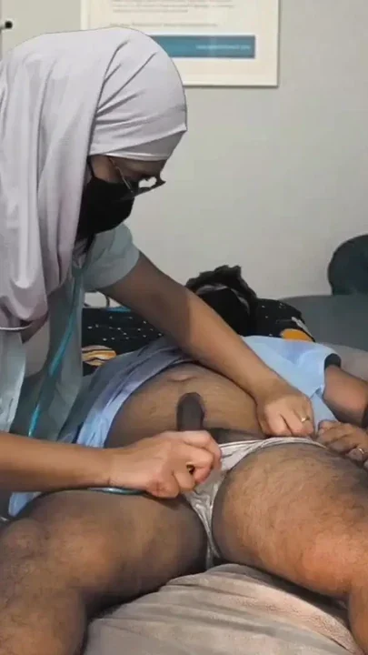 doctor checking patient if he can fuck Clip 1