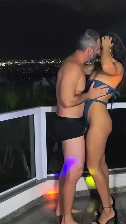 Hot slut shows off for horny guy Clip 1