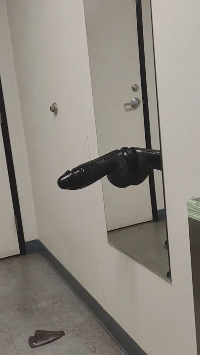 HUNGRY HOLE AT WORK