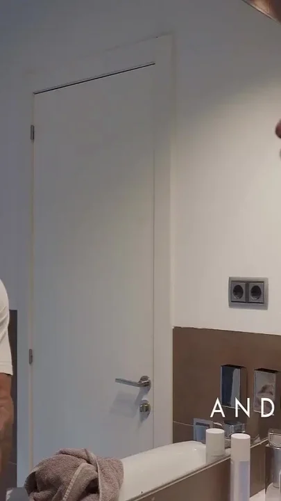 Freya Ferrari on the First Date the Anal Cannot Be Missing