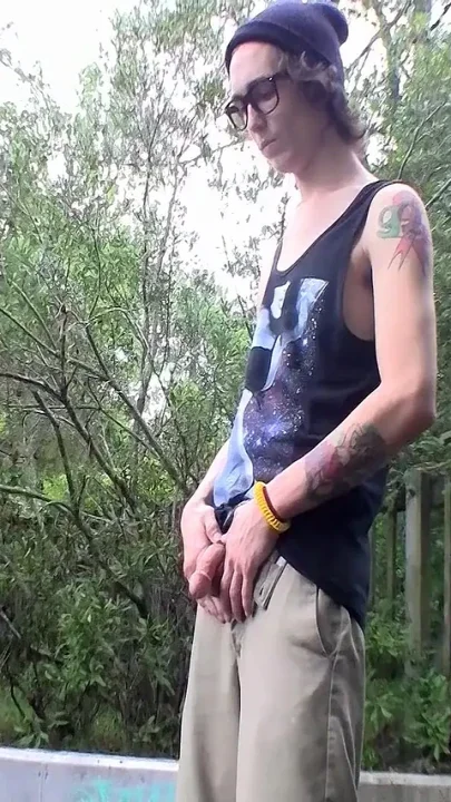 Outdoor jerking with str8 Sean