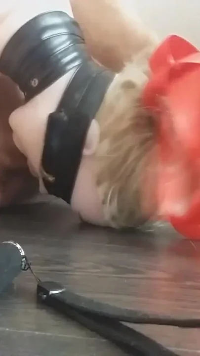 Throat orgasm into my blonde