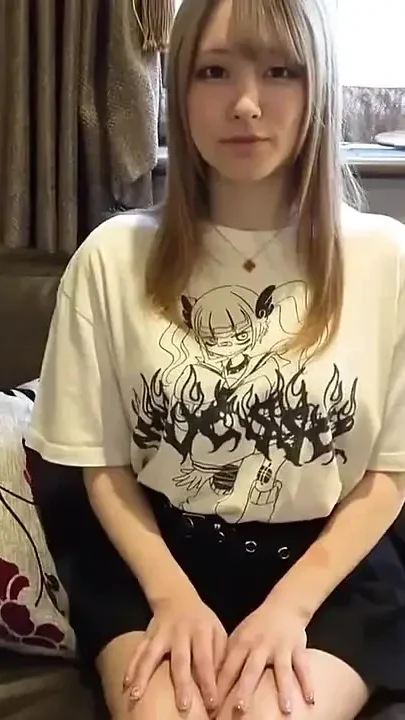 Trueamateur Pale Busty Gal Shares Her Rich Intense Love Diary